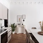 Residenz City-center Appartement *